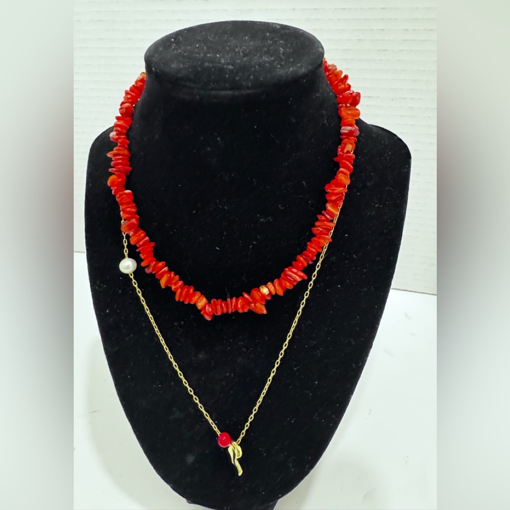 Madewell Puka Shell Enamel Red Necklace Set